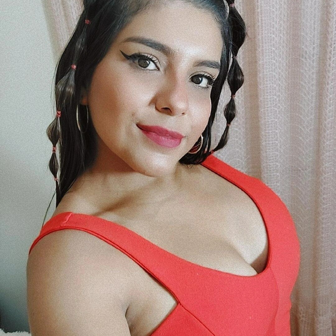 Nicollelee4545