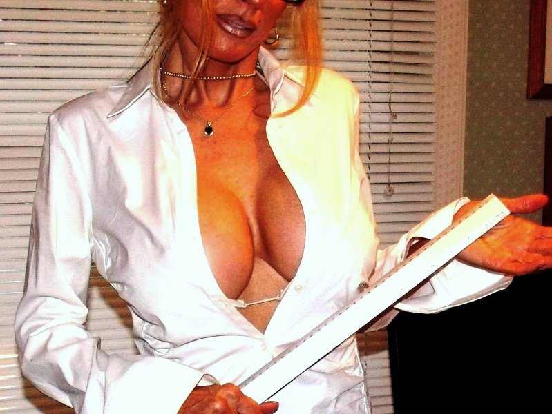 NikkiBender