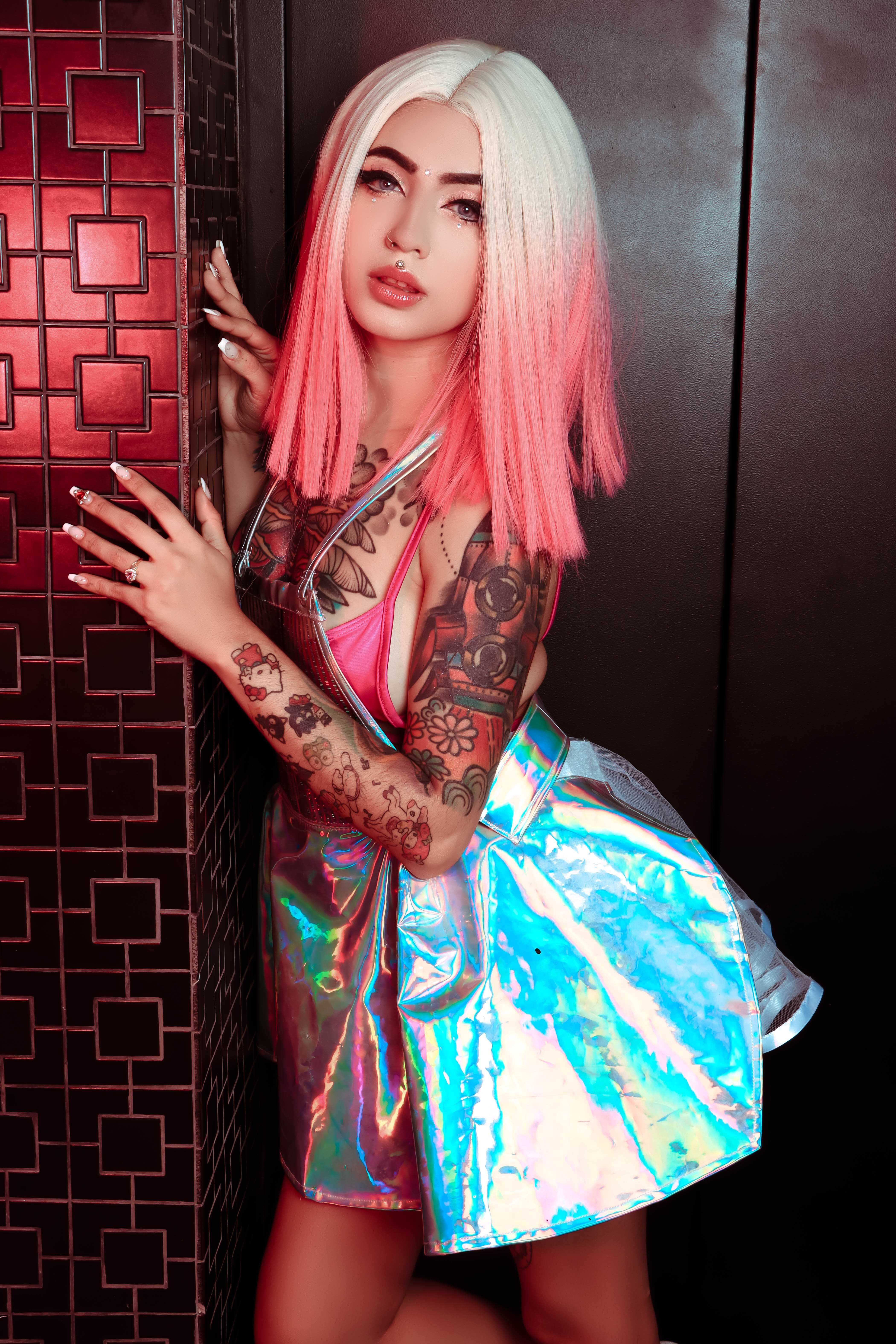 NikkiLaurentt