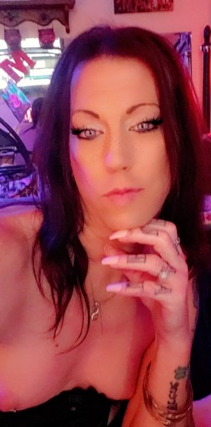 NikkiVonSixxx