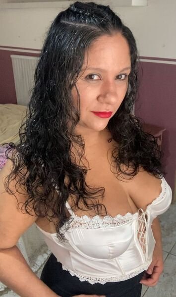 Nina1245