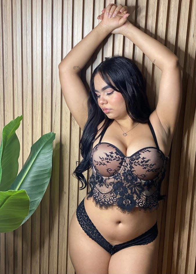 Nina_Bliss