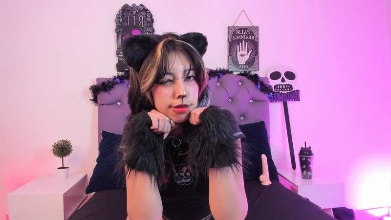 nyxnayla from Jerkmate
