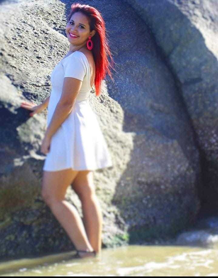 Pamelahotwife