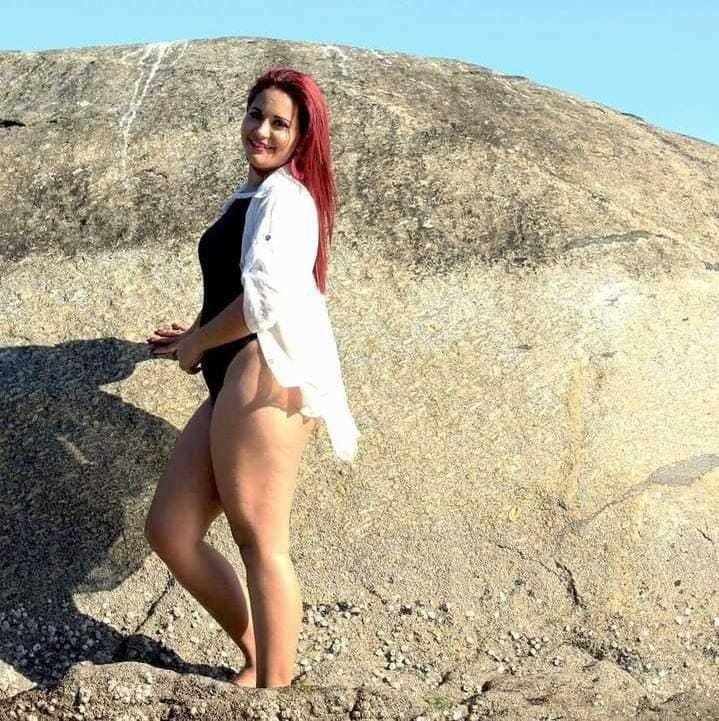 Pamelahotwife