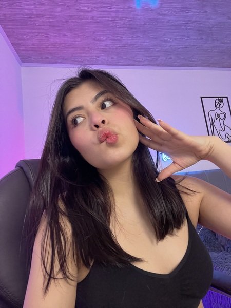 PaulinaMoure