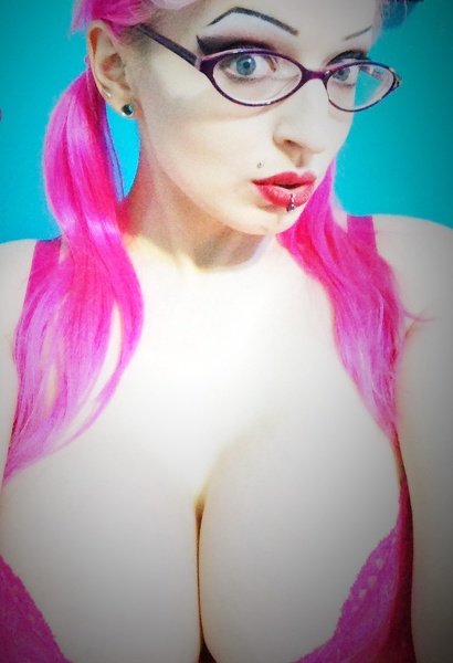 pinky_powers from Jerkmate