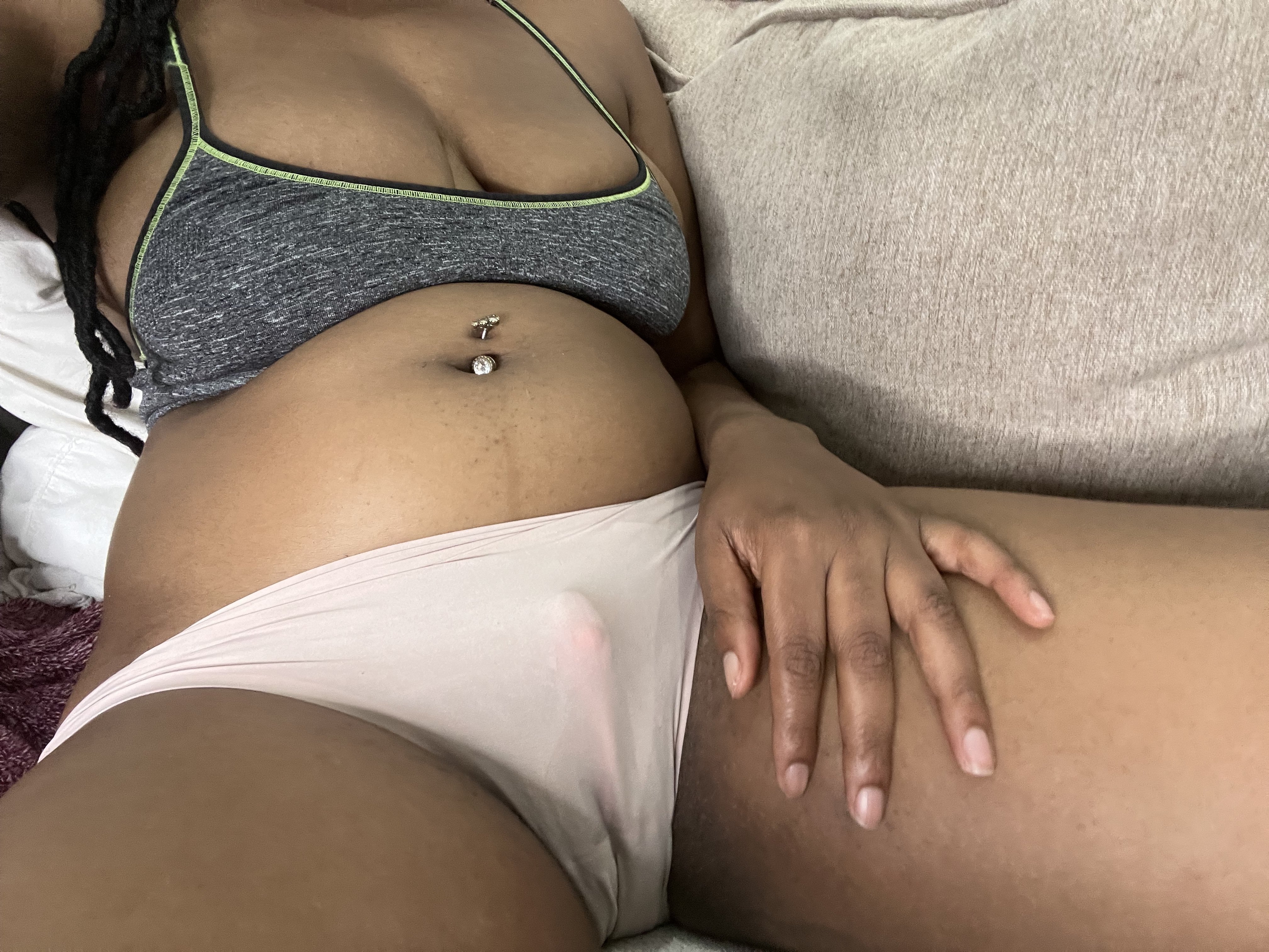 queenvondamn from Jerkmate