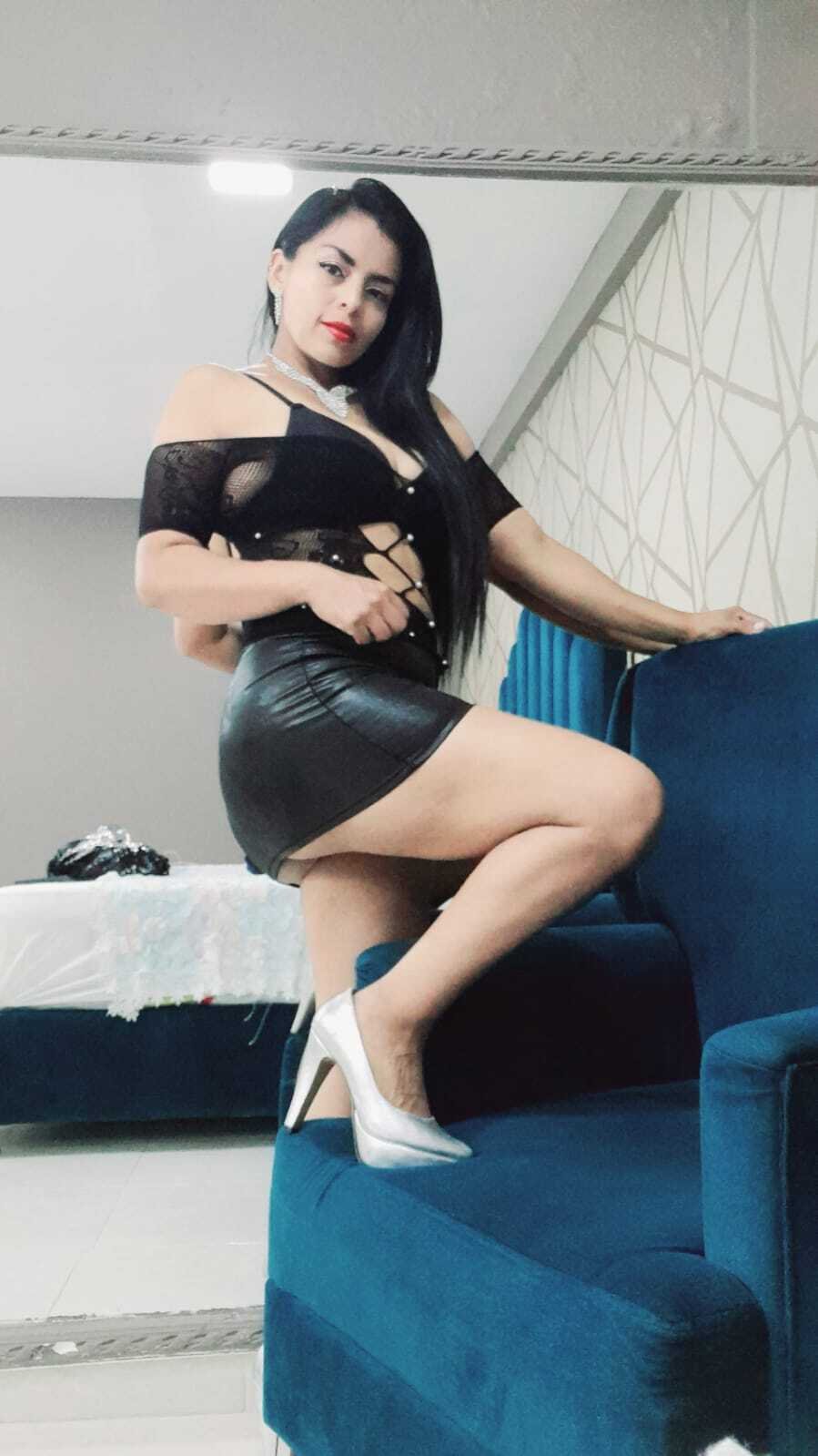 Rebeca_Warner021