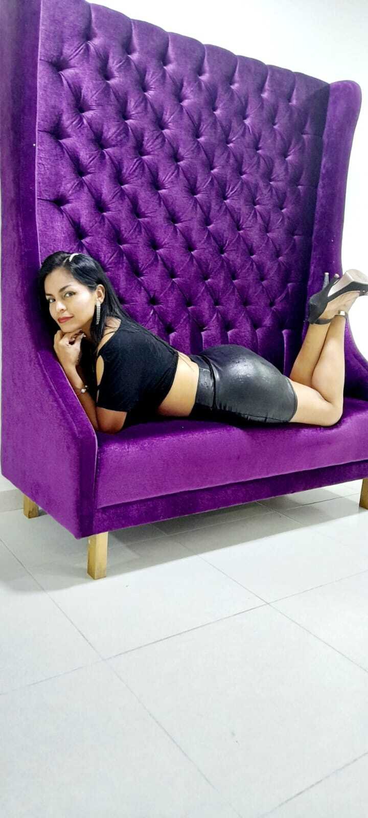 Rebeca_Warner021