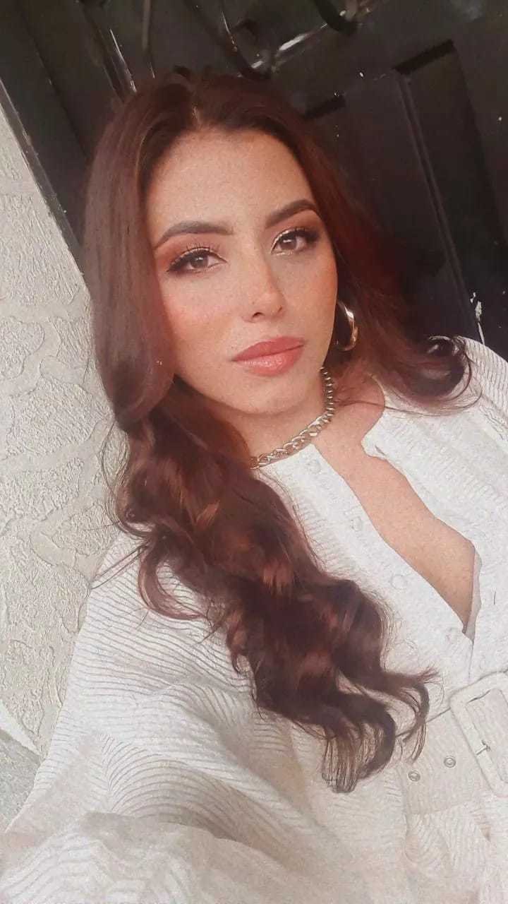 rosaliasuarez from Jerkmate