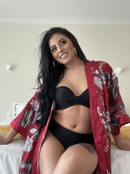 rosaliasuarez from Jerkmate