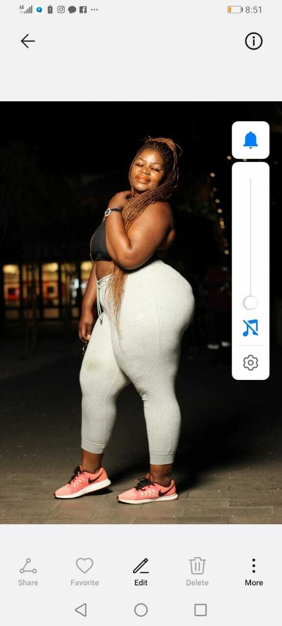 RoyalMassiveAss