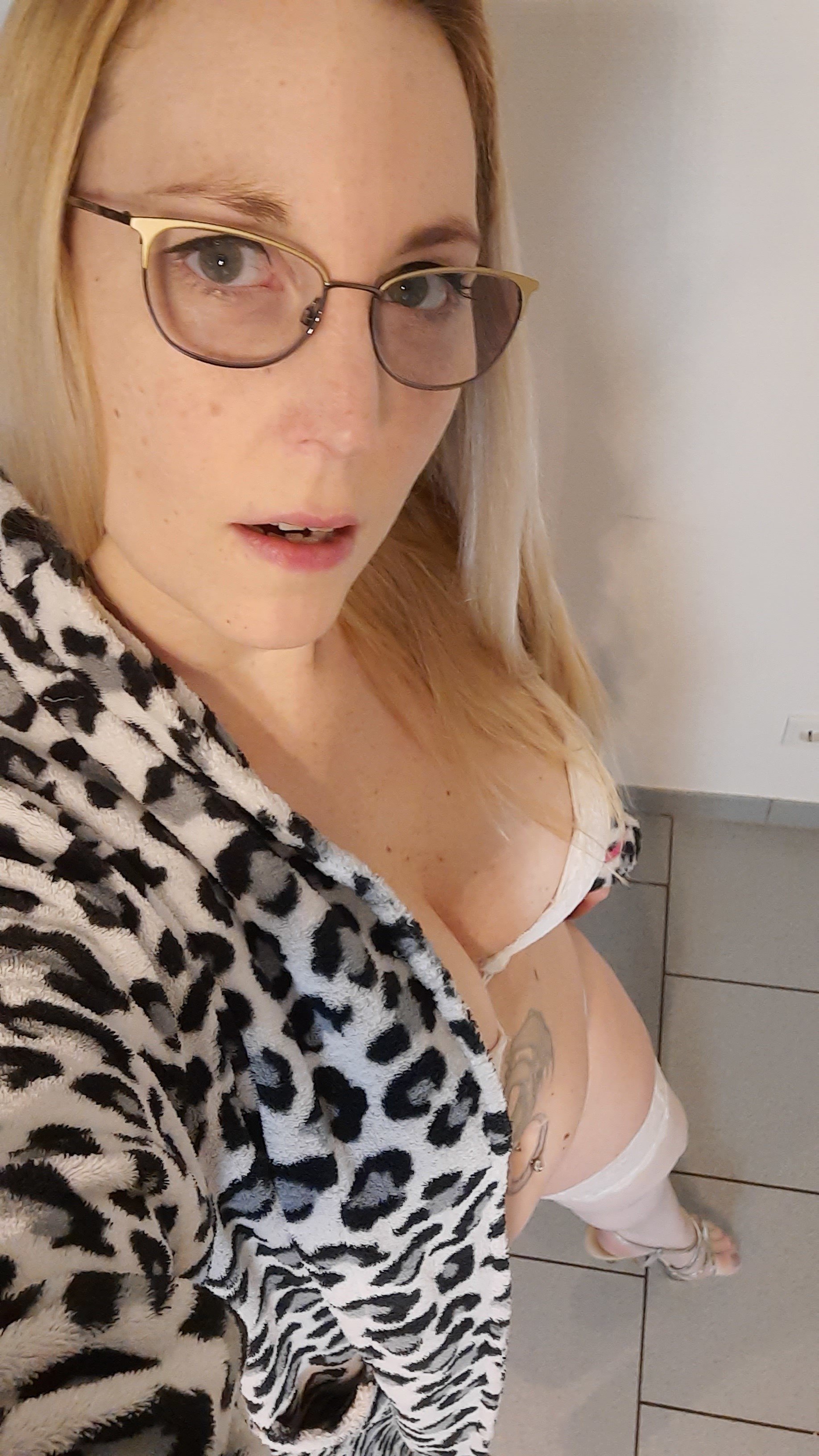 SallySecret82