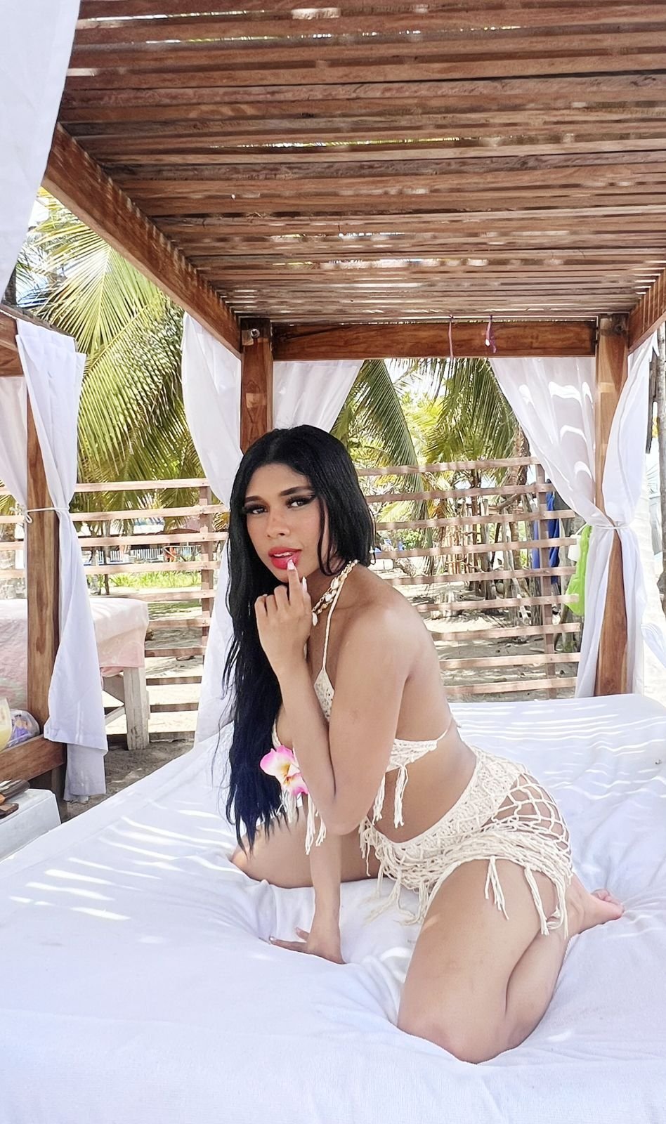SalomeBnez18
