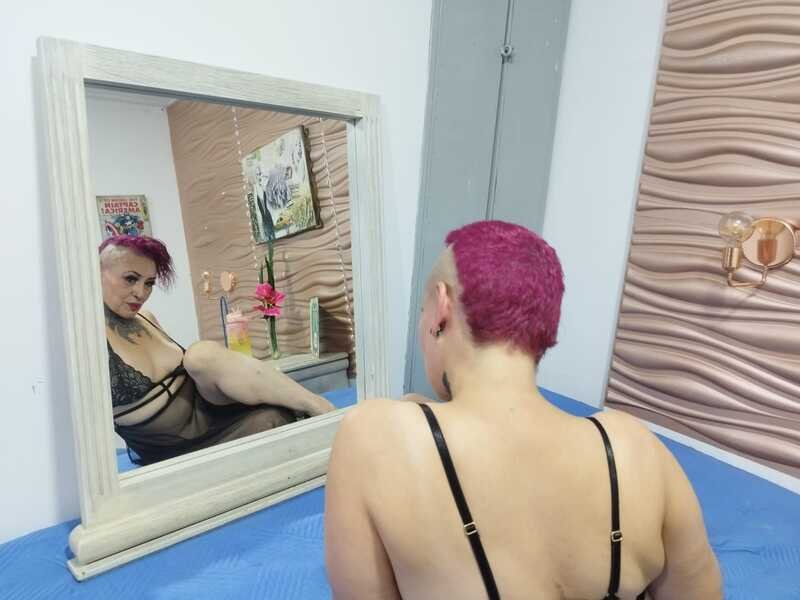 SandyyRose