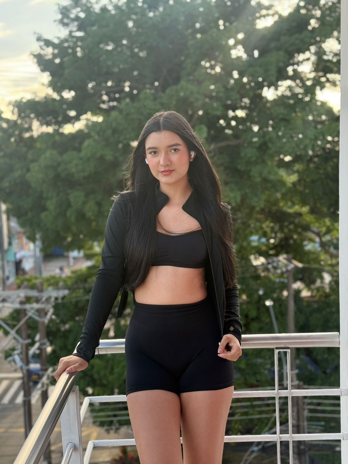 Saraa_Skinny