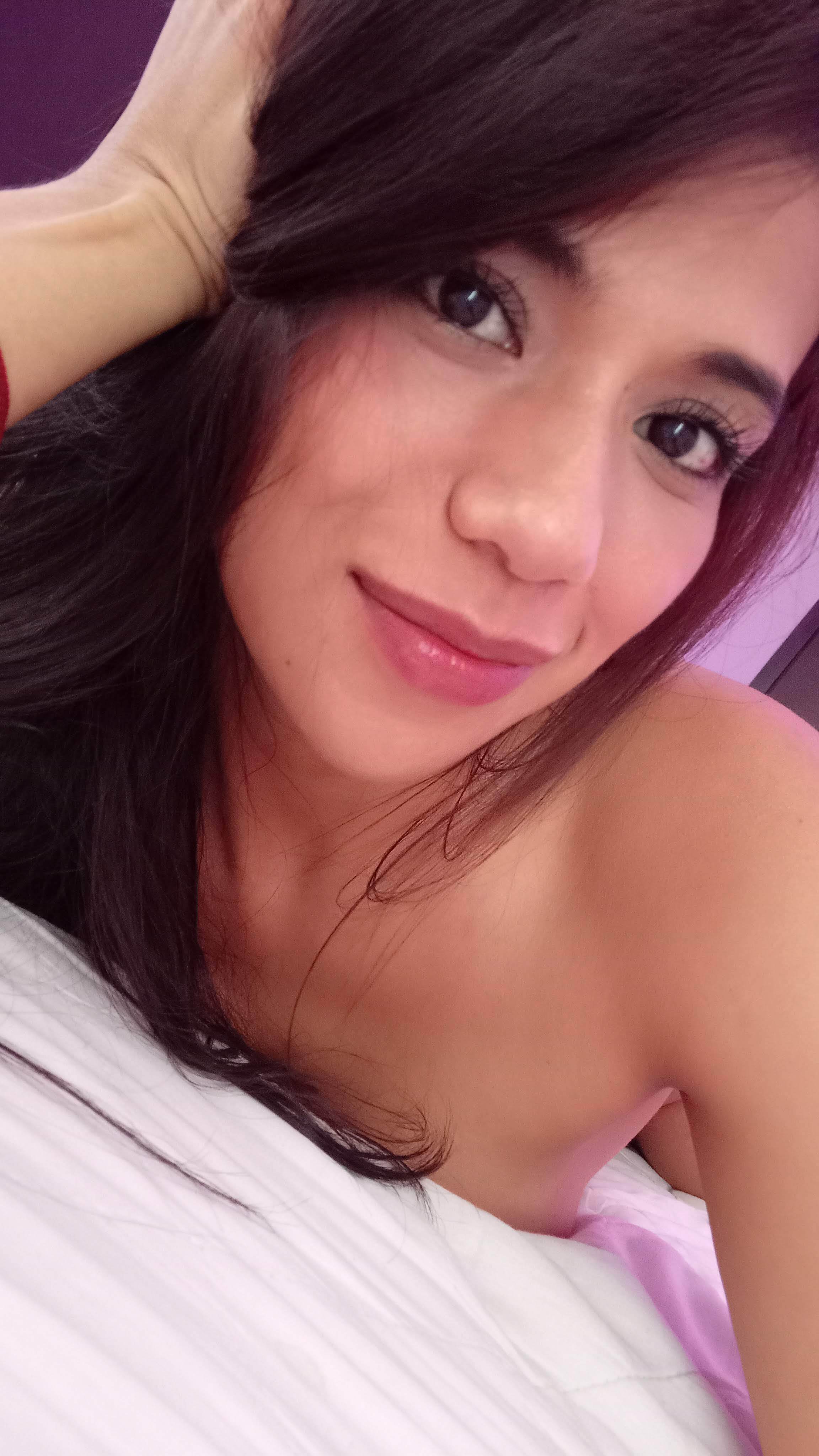 scarletthred from Jerkmate