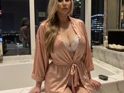 scarlettsteelexo from Jerkmate