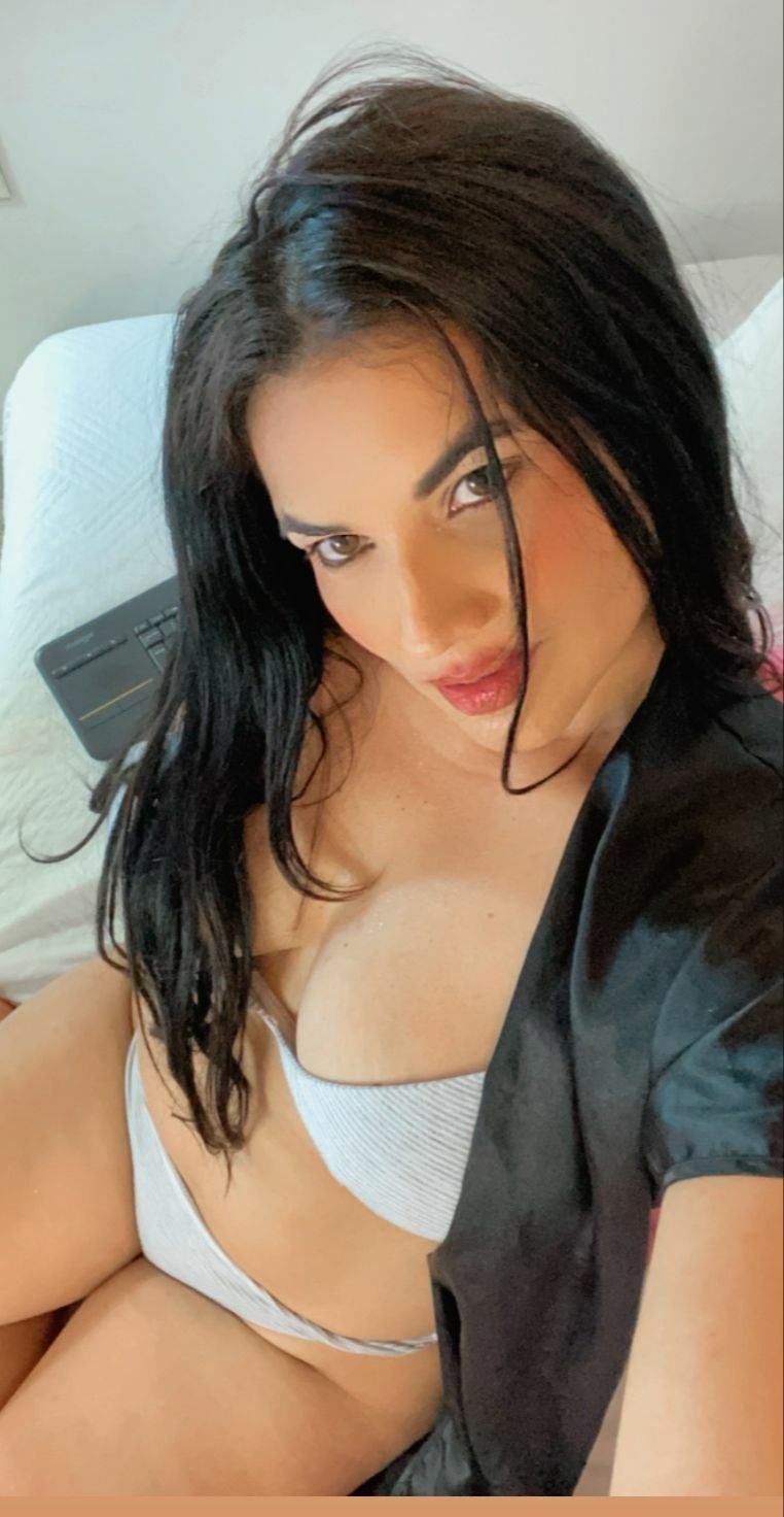 SelenaJayz