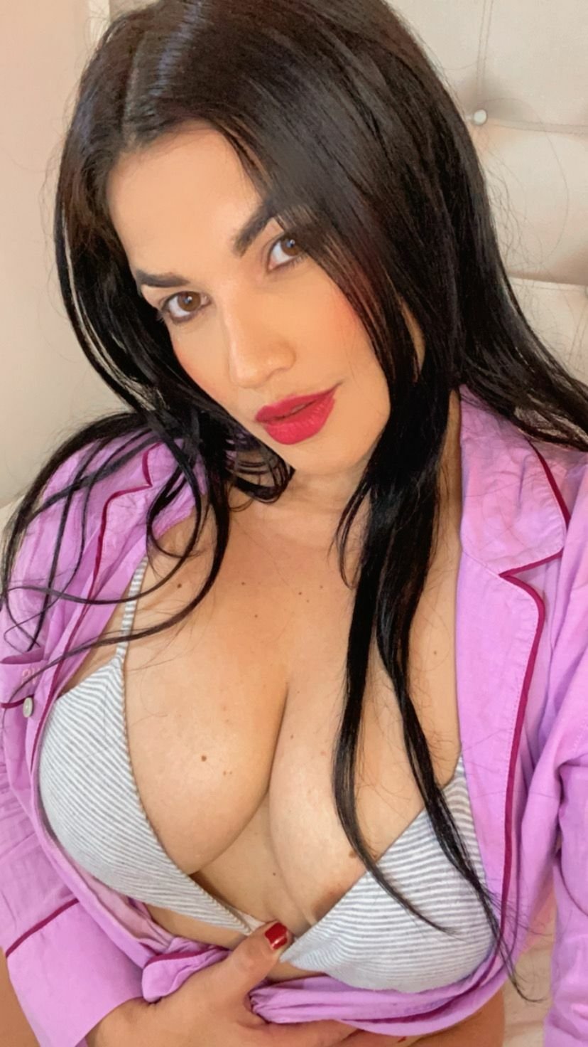 SelenaJayz