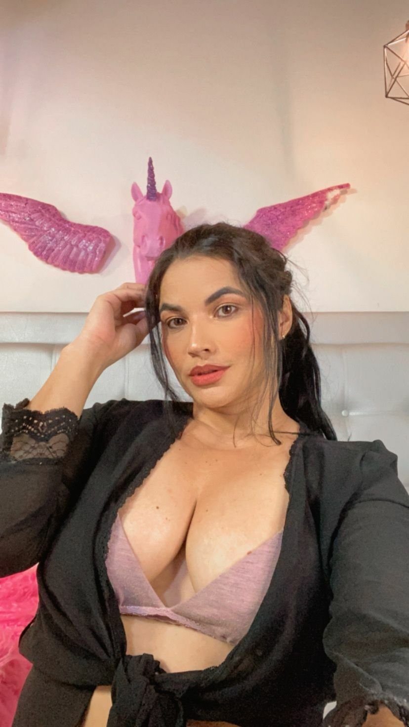SelenaJayz