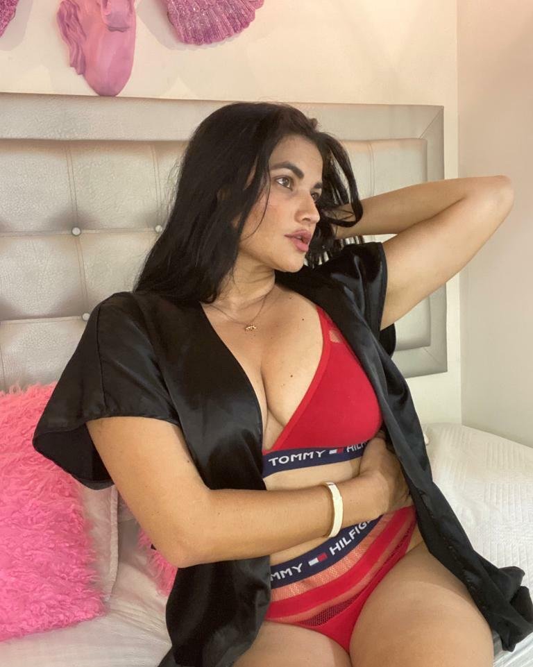 SelenaJayz