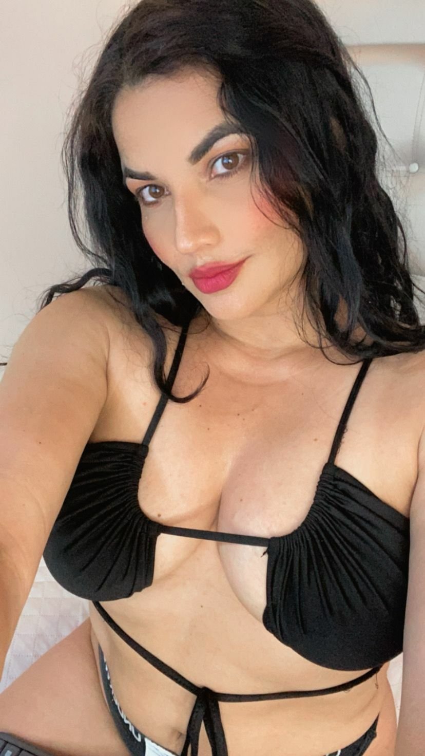 SelenaJayz