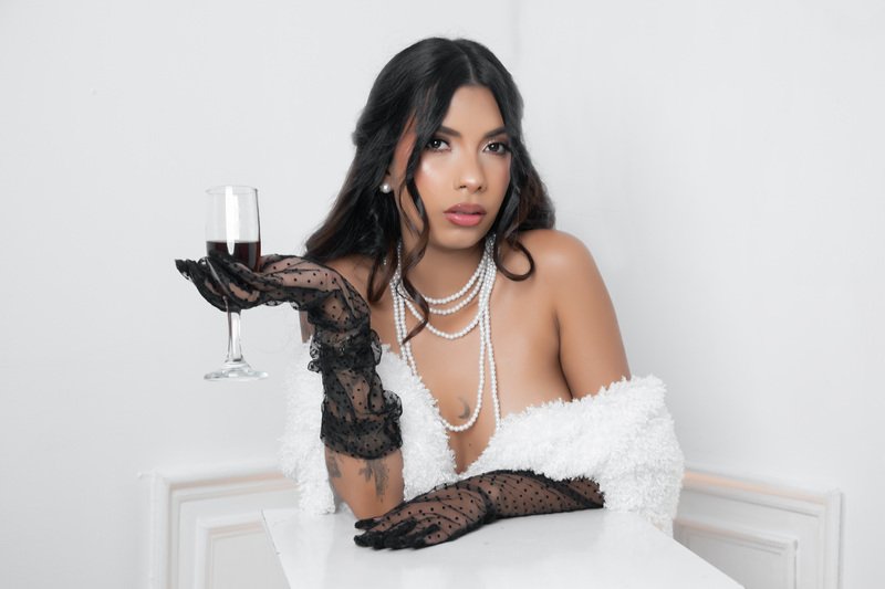 sharonmonroe from Jerkmate