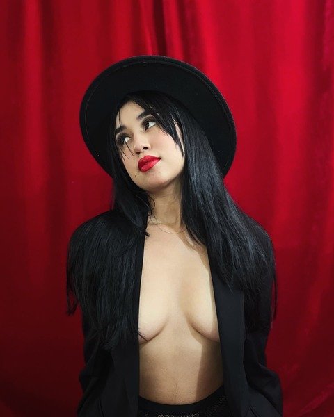siennalorengb from Jerkmate