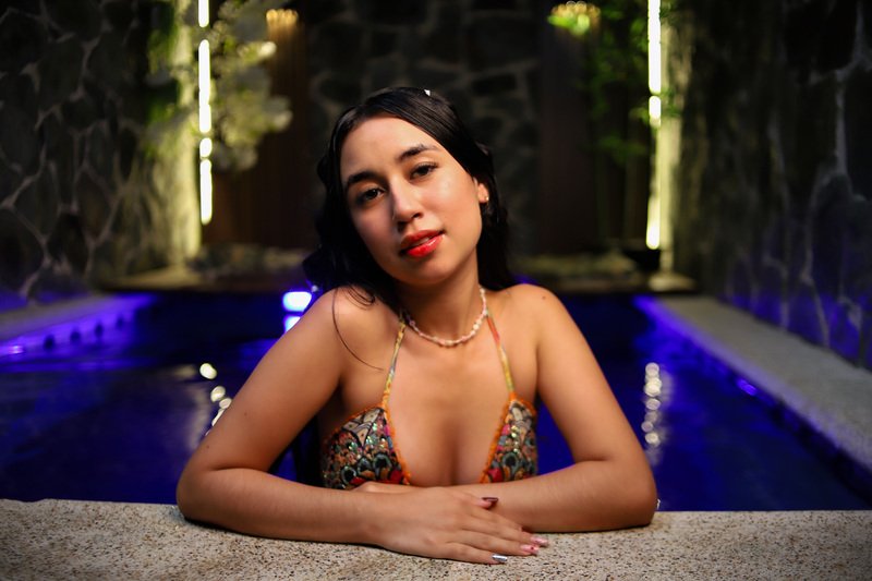 SiennaLorenGB