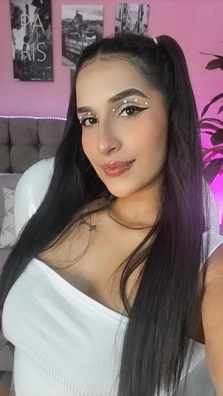StefanyBlow23
