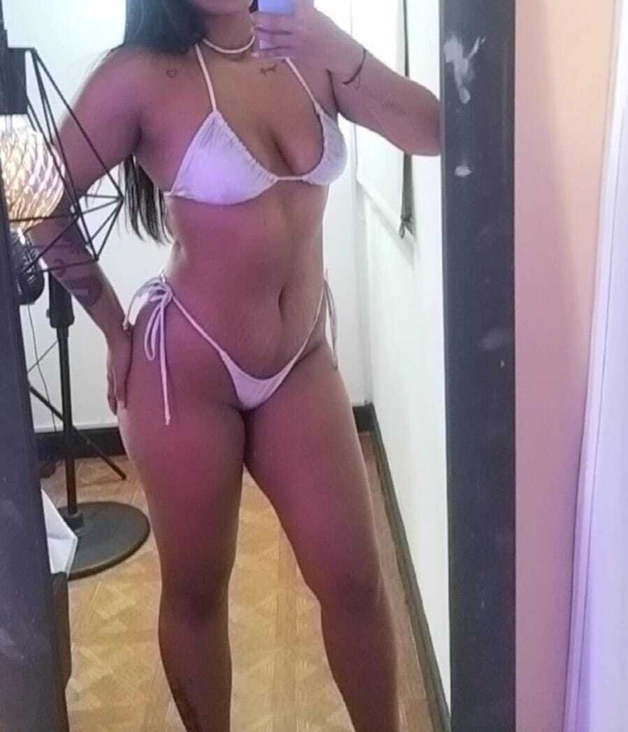 StefanyBlow23