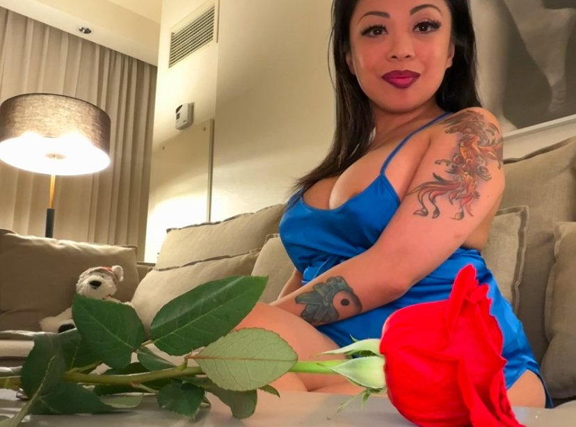 sweetsexyfilipina from Jerkmate