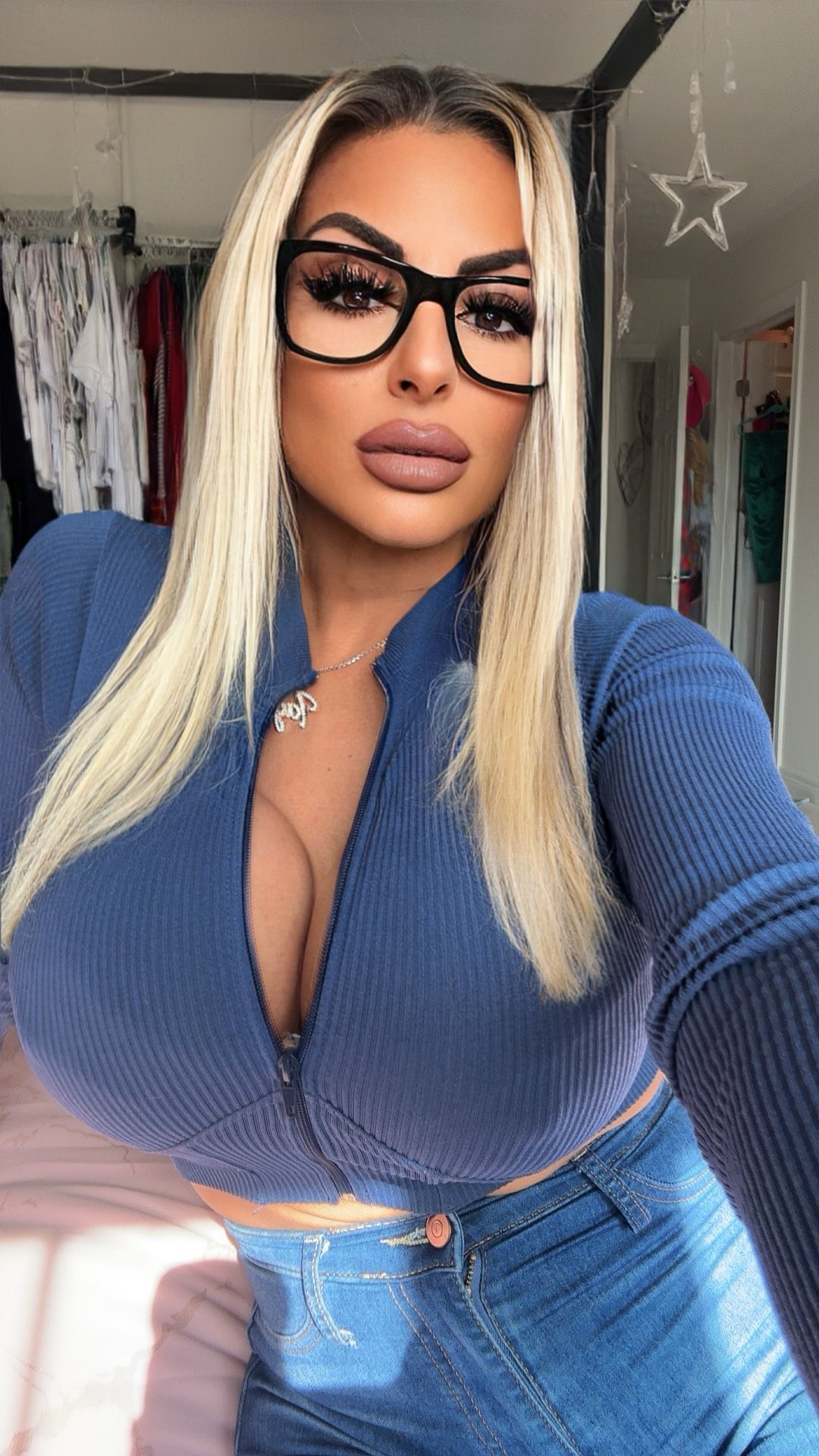 TAYLORSTEVENS