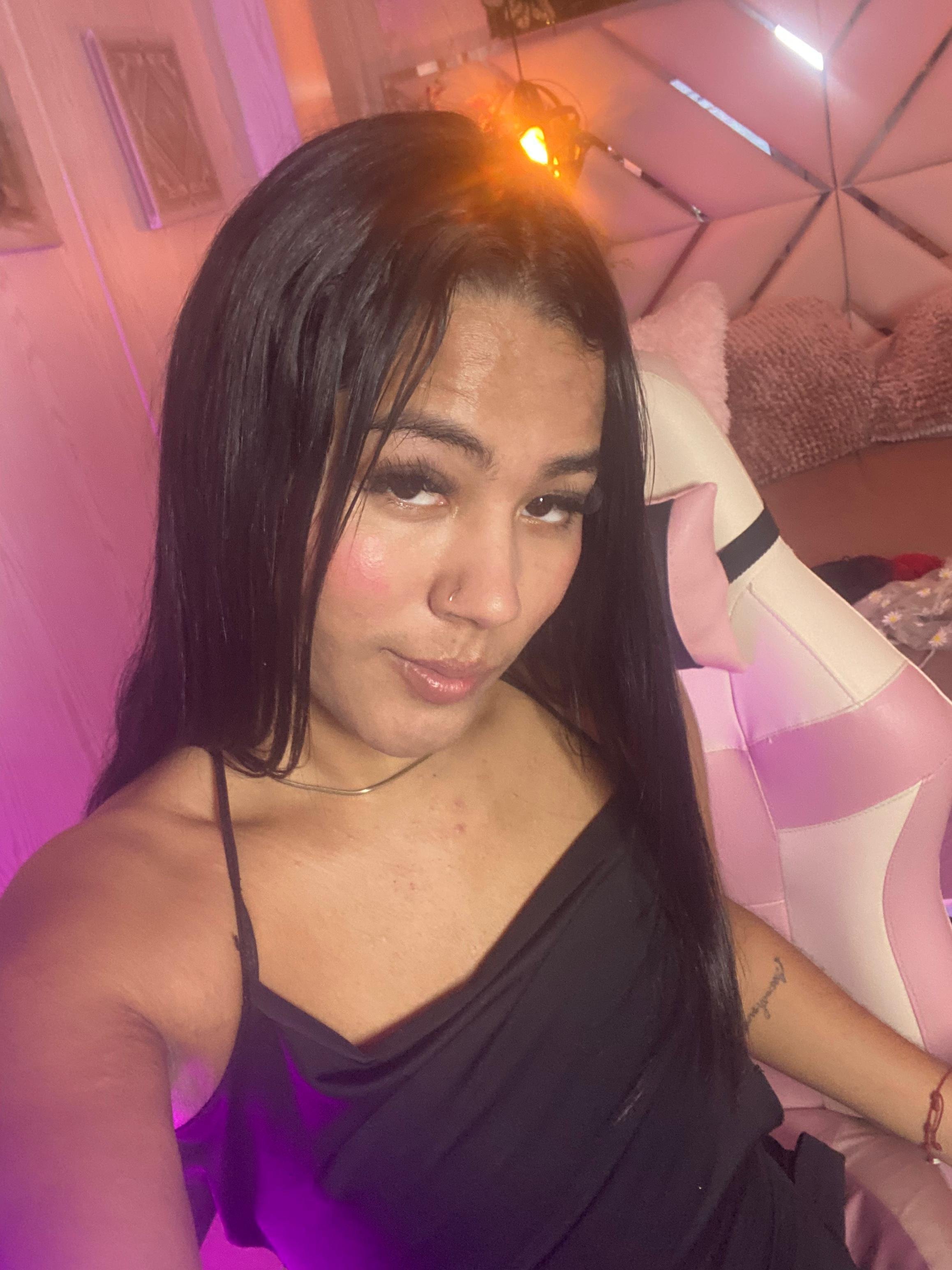 TIFFANYBEAUTYY_TS