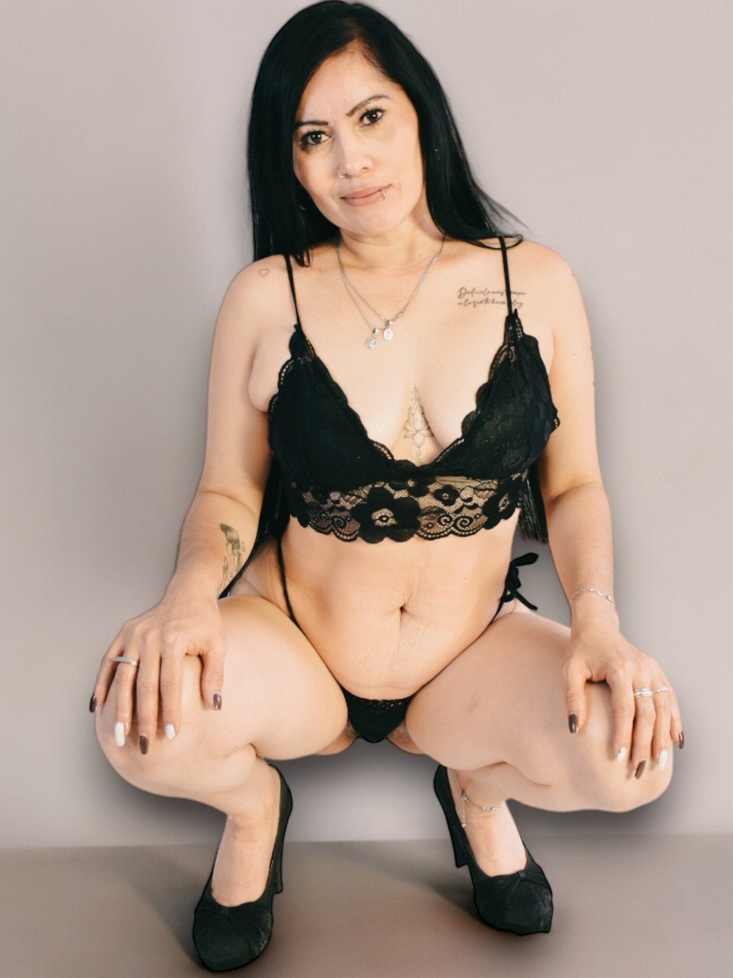 TaniaMature
