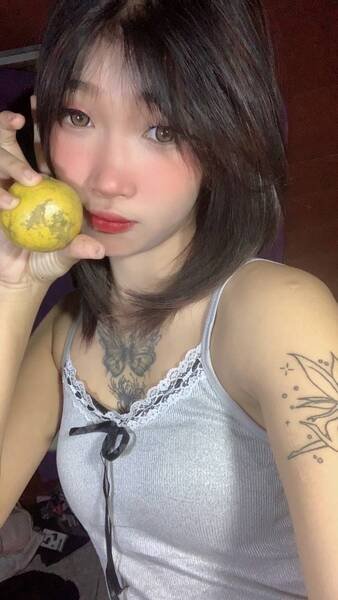 thaimasseuse18 from Jerkmate