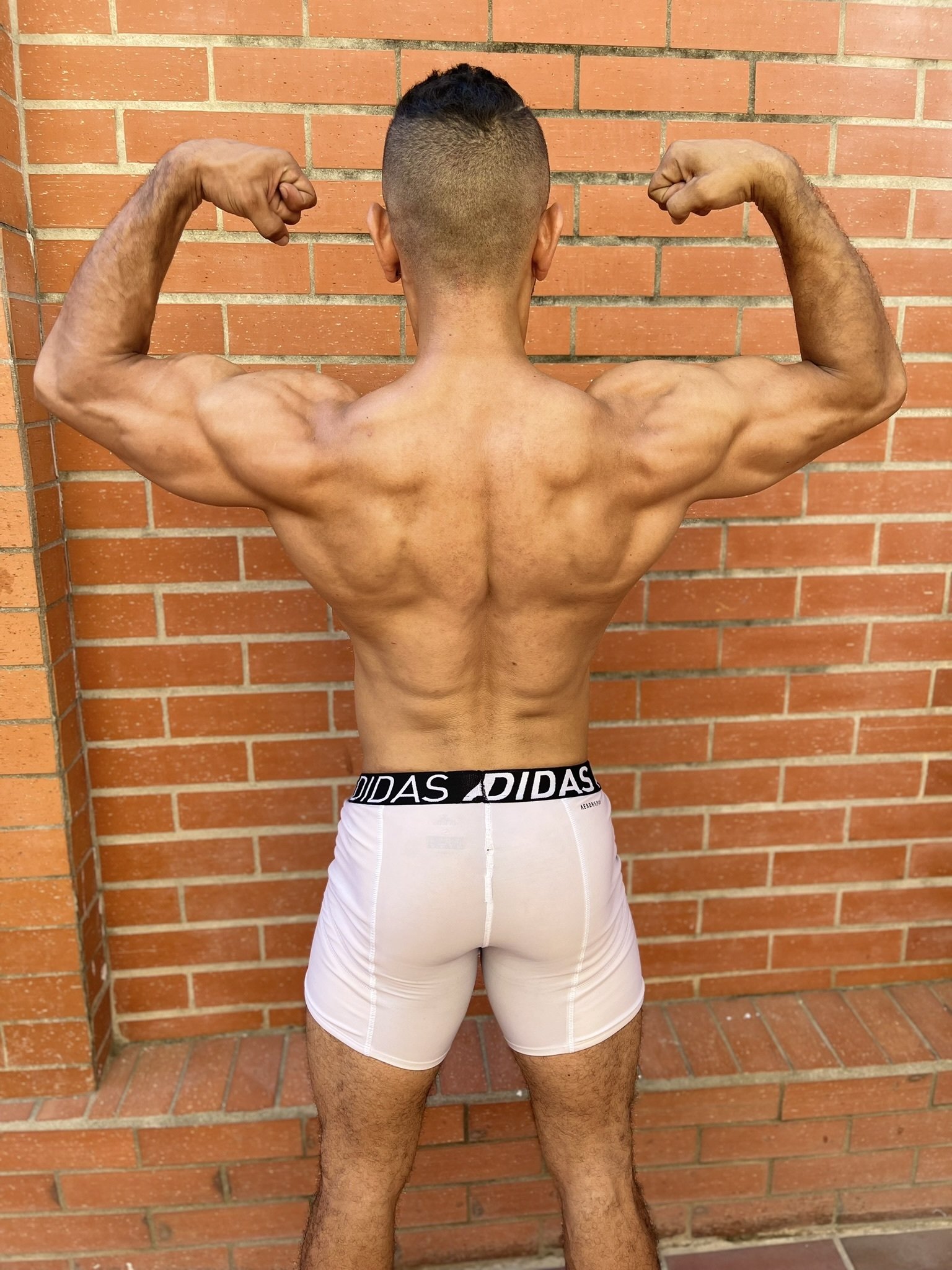 thiagosummers from Jerkmate