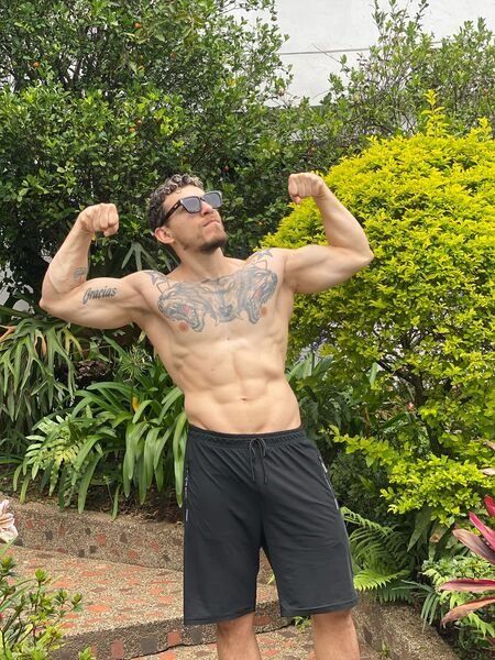 ThomasHoward31