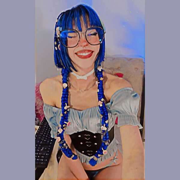 TinaRoberts19