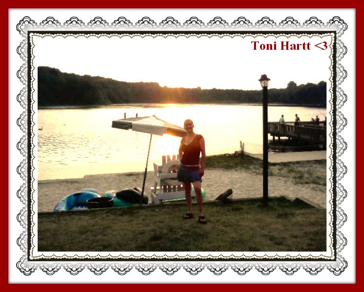 ToniHartt
