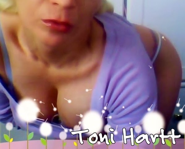 ToniHartt