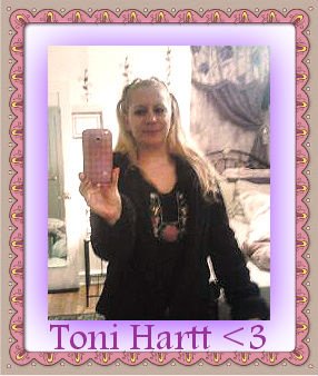 ToniHartt
