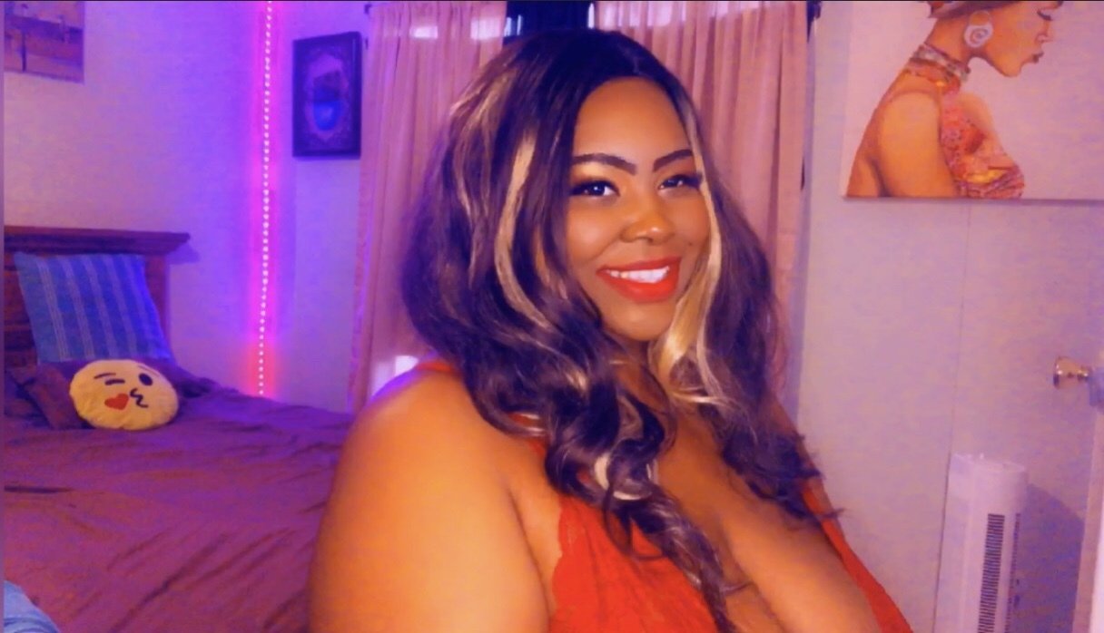 TrinaFoxx