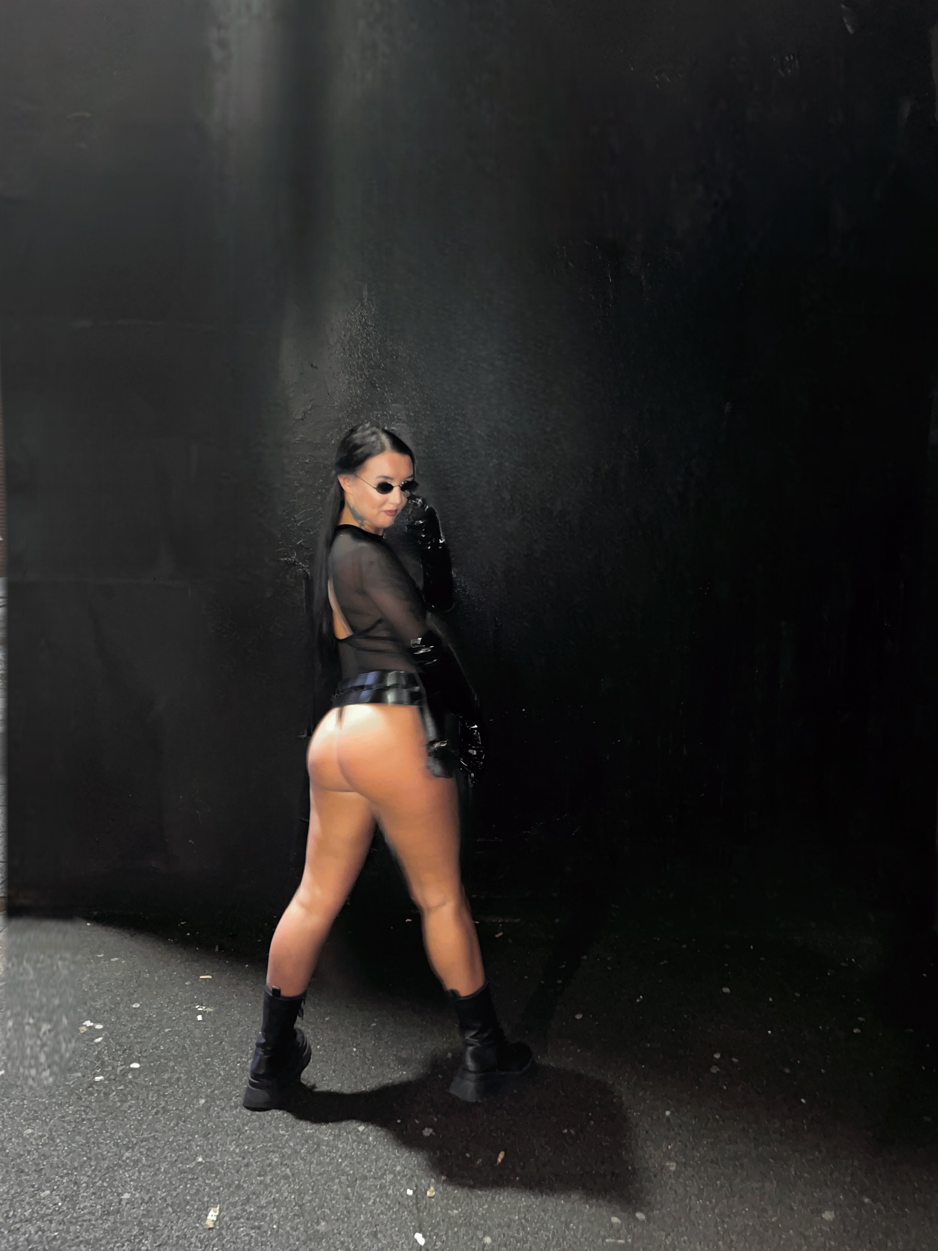 UKBabeJuicyLucy