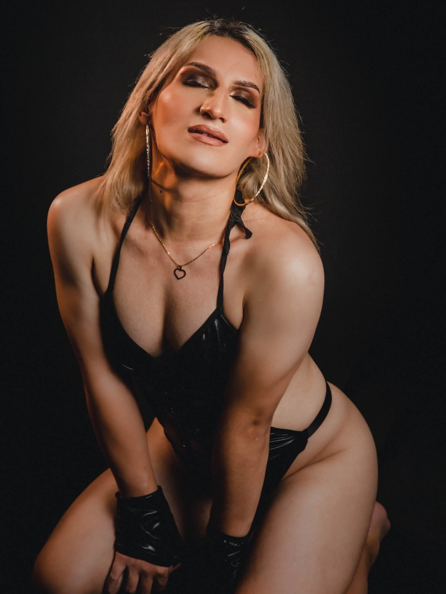 venusfirekiss from Jerkmate