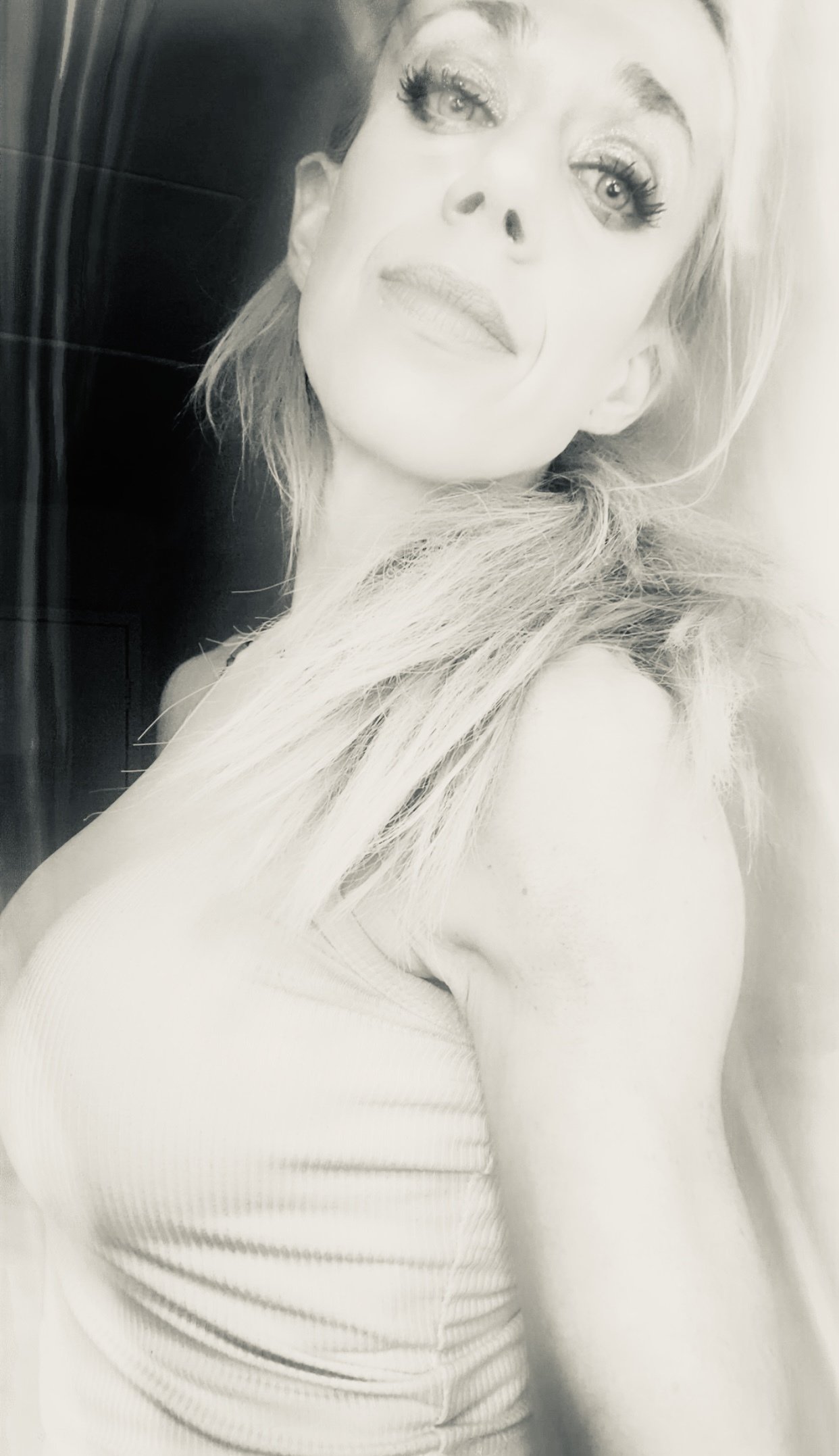 veronicaronnietaylor from Jerkmate