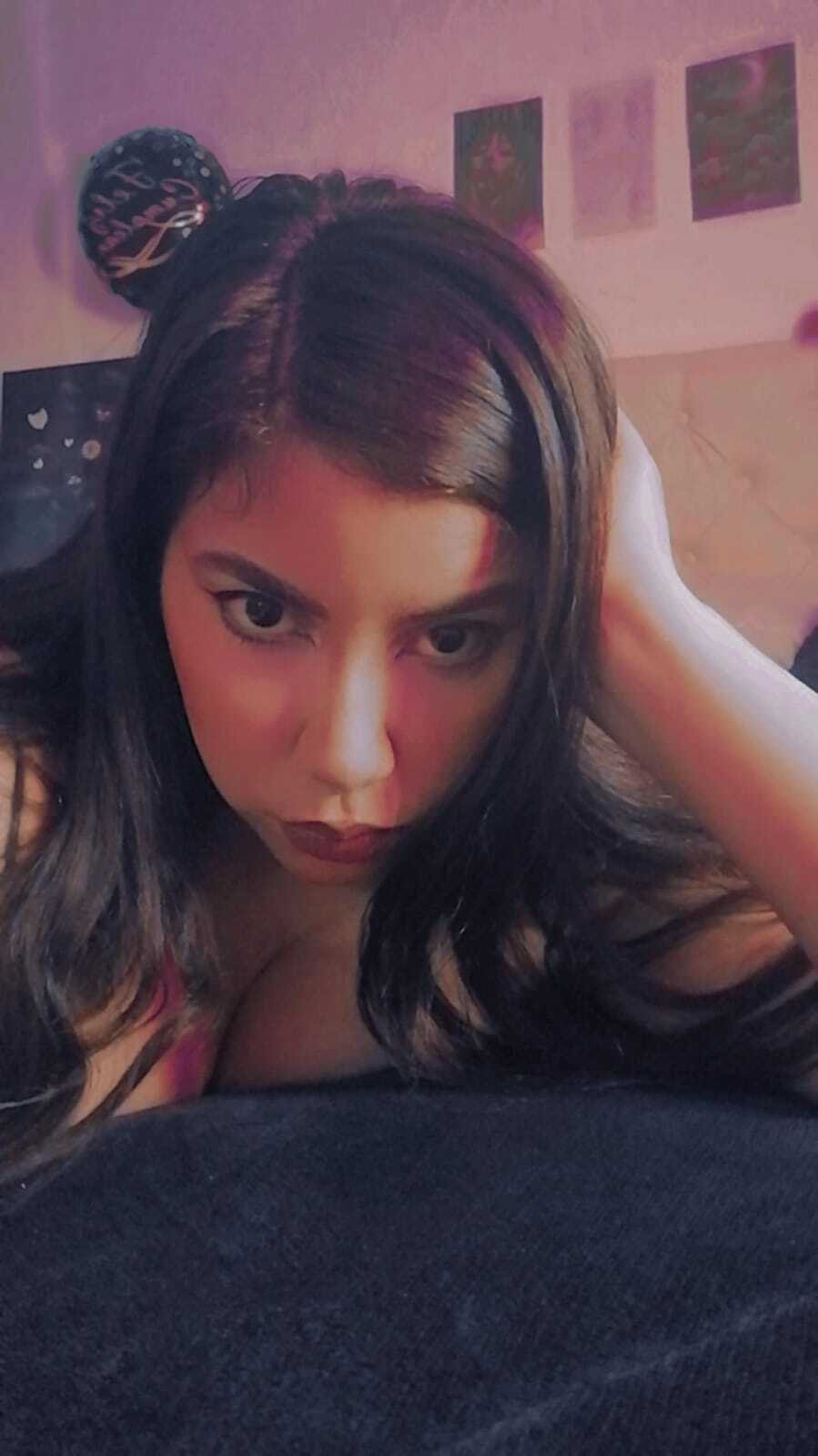 VictoriaGreyXX