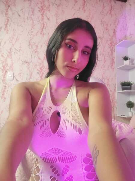 VictoriaaHouston